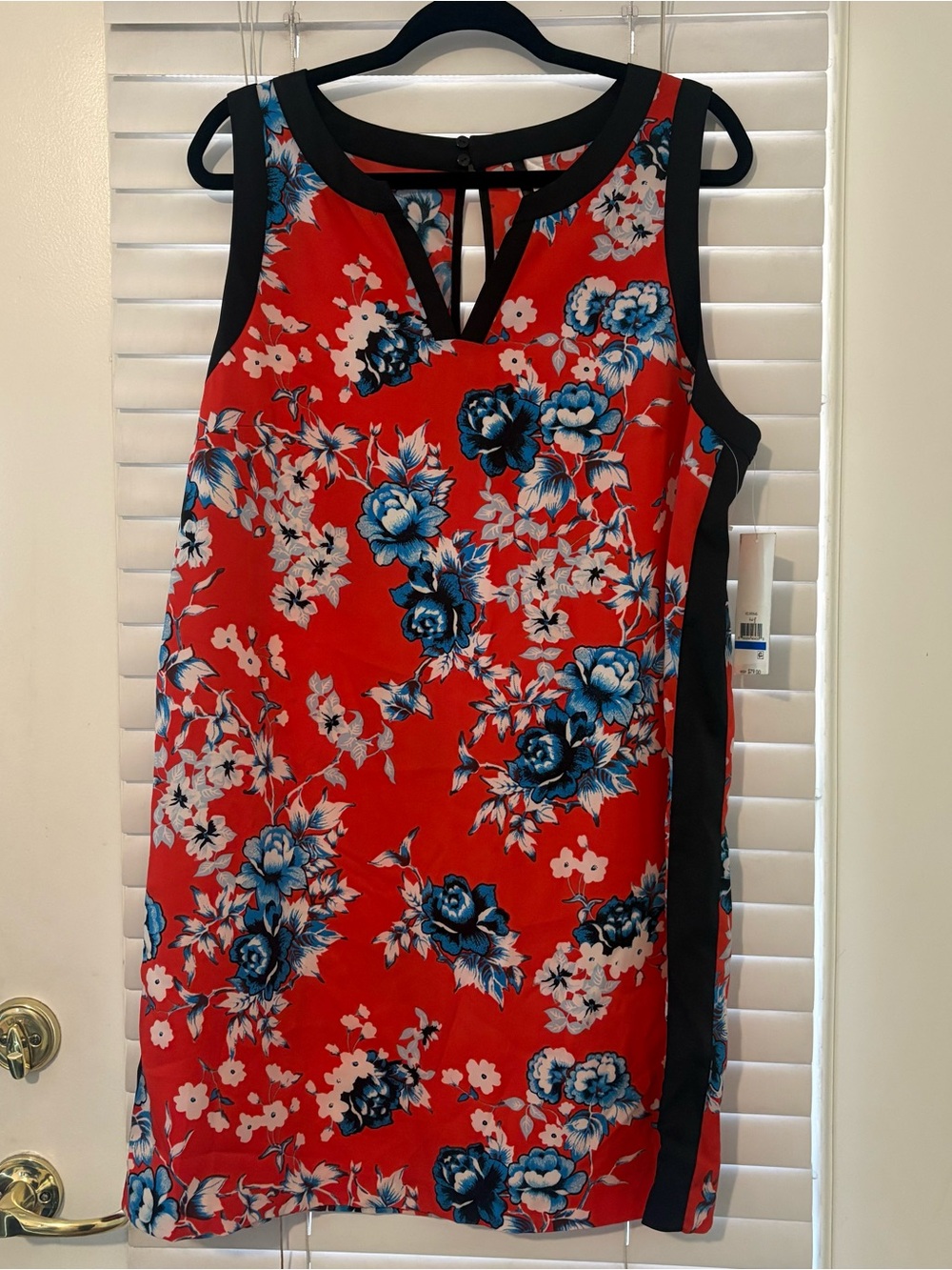 Kensie Women’s XL Red Floral Sleeveless Shift Dress Black Trim NWT